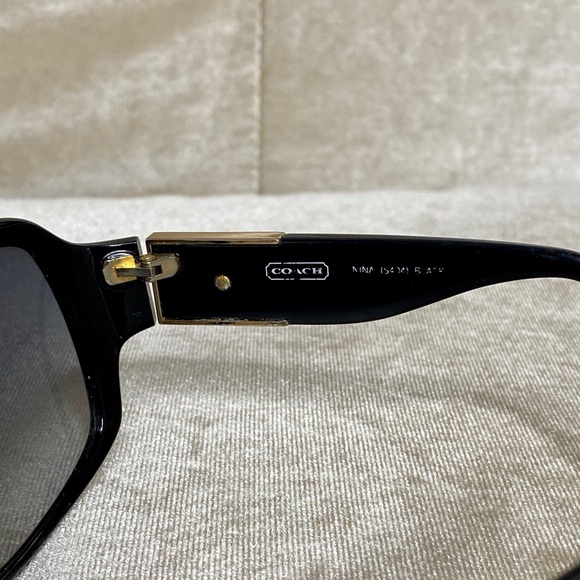 COACH SIGNATURE SUNGLASSES & CASE! - Picture 6 of 6